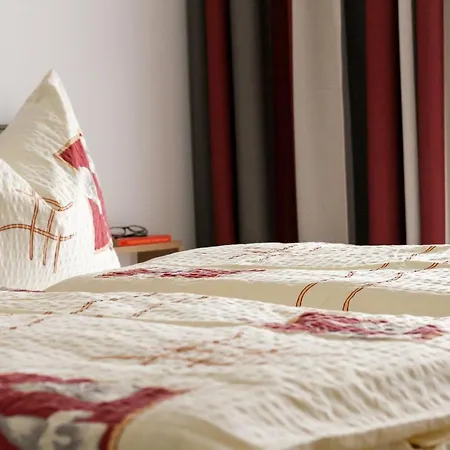 Kogler רמסאו אם דכשטיין